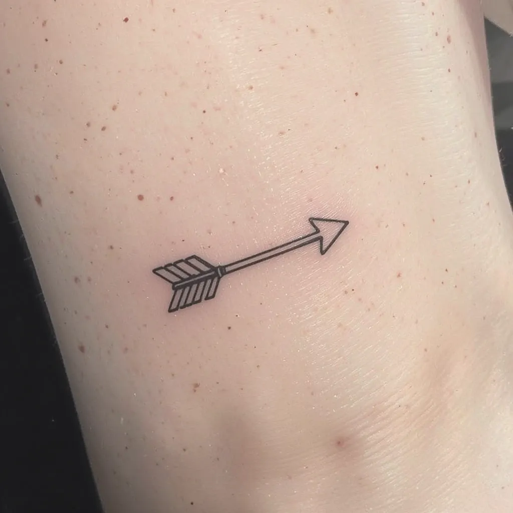 Minimalist Arrow