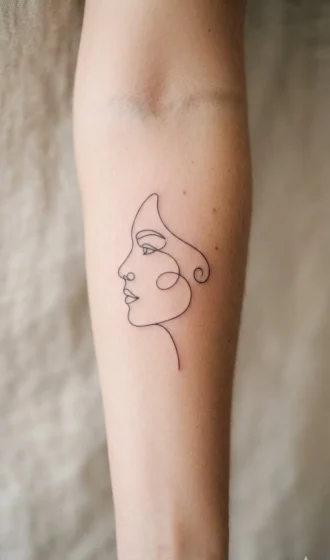 Single-Line Face Outline