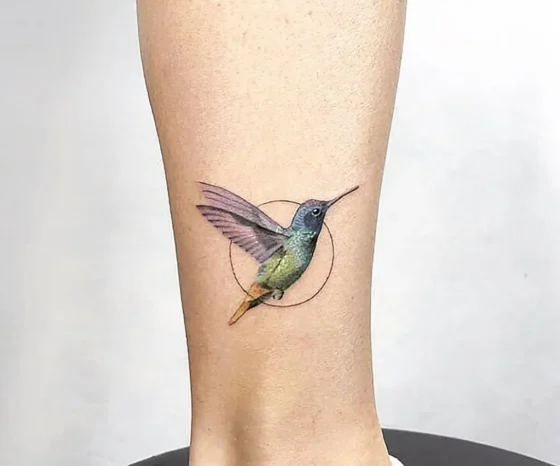 Minimalist Hummingbird on the Wrist