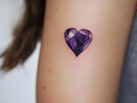 Minimalist Single Point Amethyst