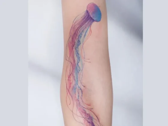 Pastel Jellyfish for a Soft Look