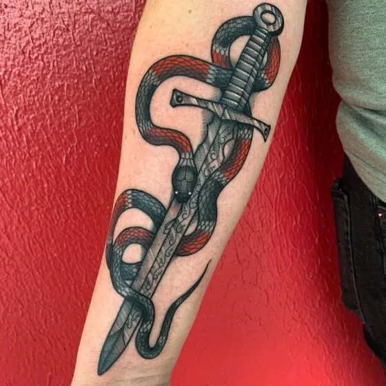 Snake and Dagger Combo